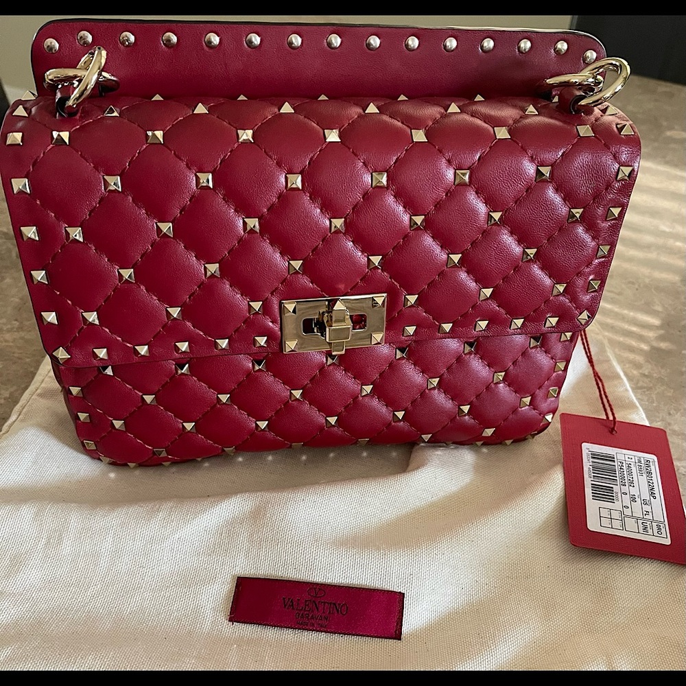 Valentino Garavani Nappa Rockstud Spike medium bag - Picture 2 of 9